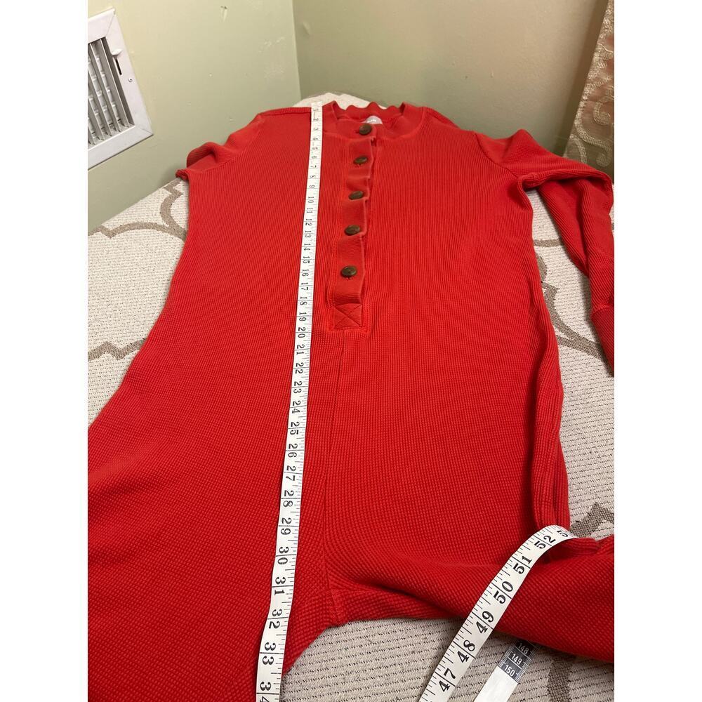 Everlane Waffle Knit Henley One Piece Lounge Pajama Jumpsuit in Currant, Size XL - Picture 9 of 12